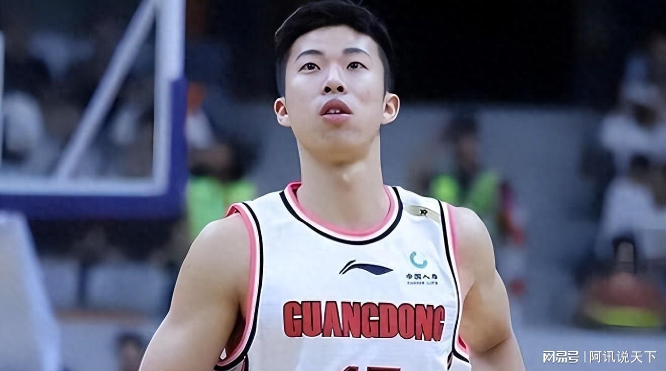 26岁就选择退役！广东宏远小将转型为教练，辅佐杜锋
